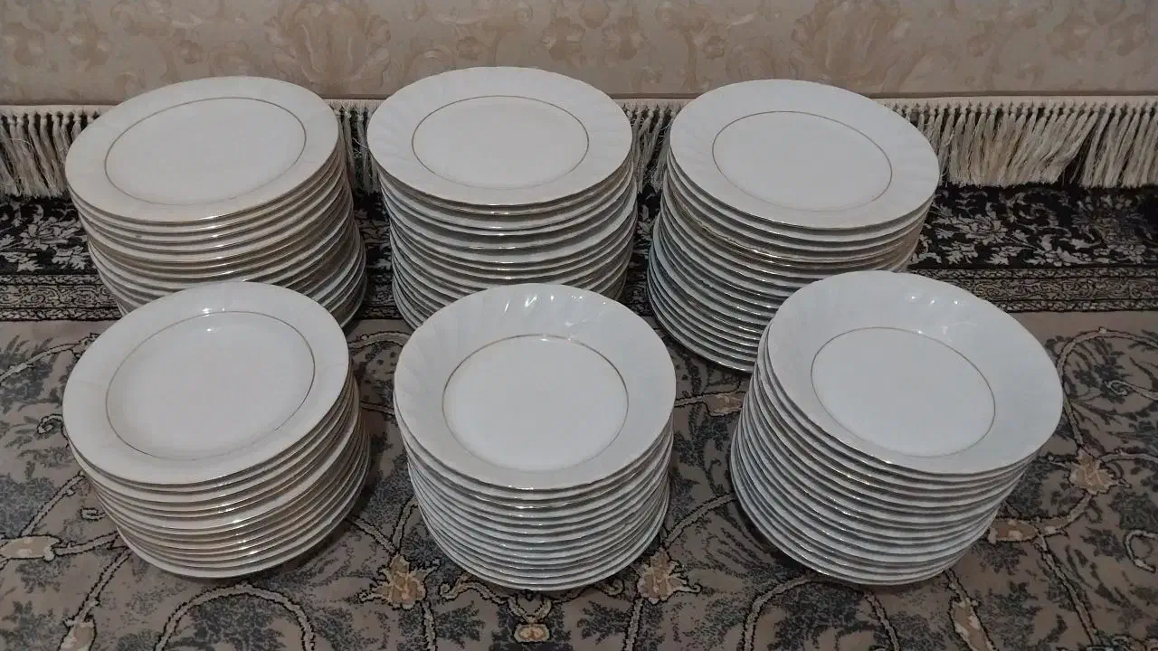 سرویس چینی  فقط برنج خوری وخورشت خوری|ظروف سرو و پذیرایی|گلبهار, شهر جدید گلبهار|دیوار