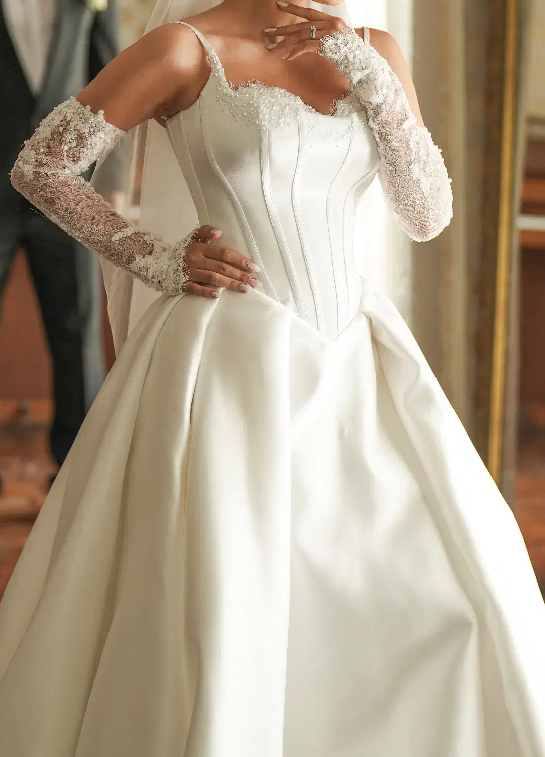 لباس عروس بسیار شیک|لباس|تهران, سعادت‌آباد|دیوار