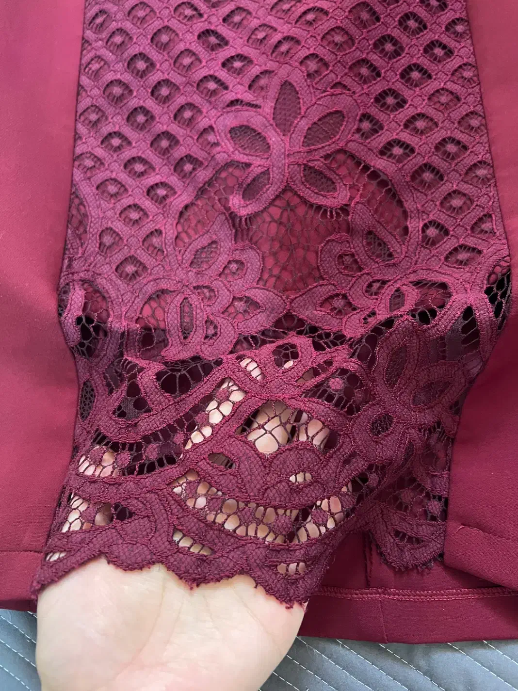 تونیک مجلسی|لباس|قم, باغ کرباسی|دیوار