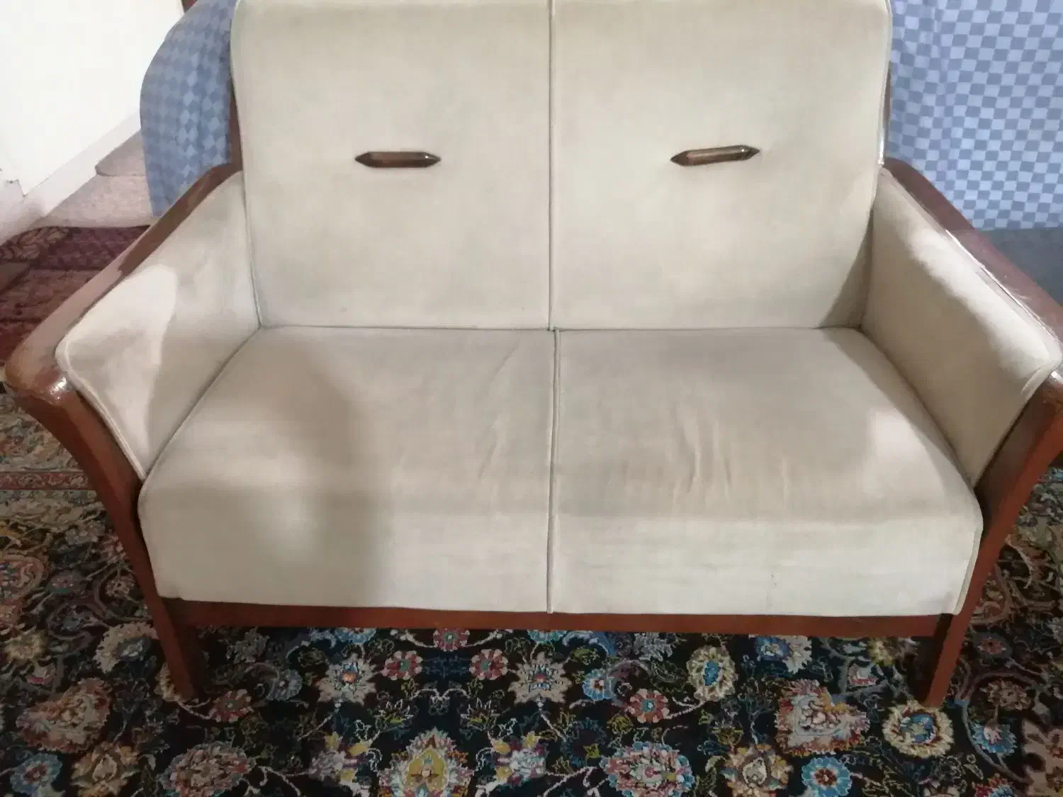 مبل دونفره|مبلمان خانگی و میز عسلی|اهواز, سپیدار|دیوار