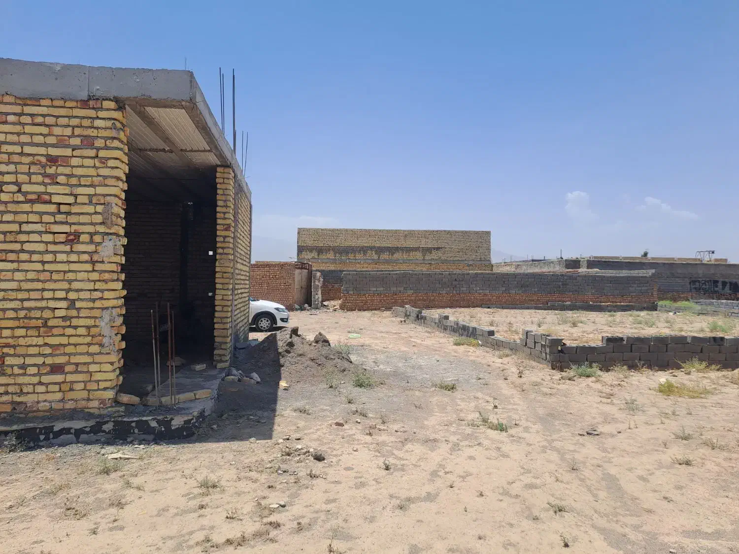 زمین ۴دیواری حکمت ۶۹|فروش زمین و ملک کلنگی|کاشان, قطب راوندی|دیوار