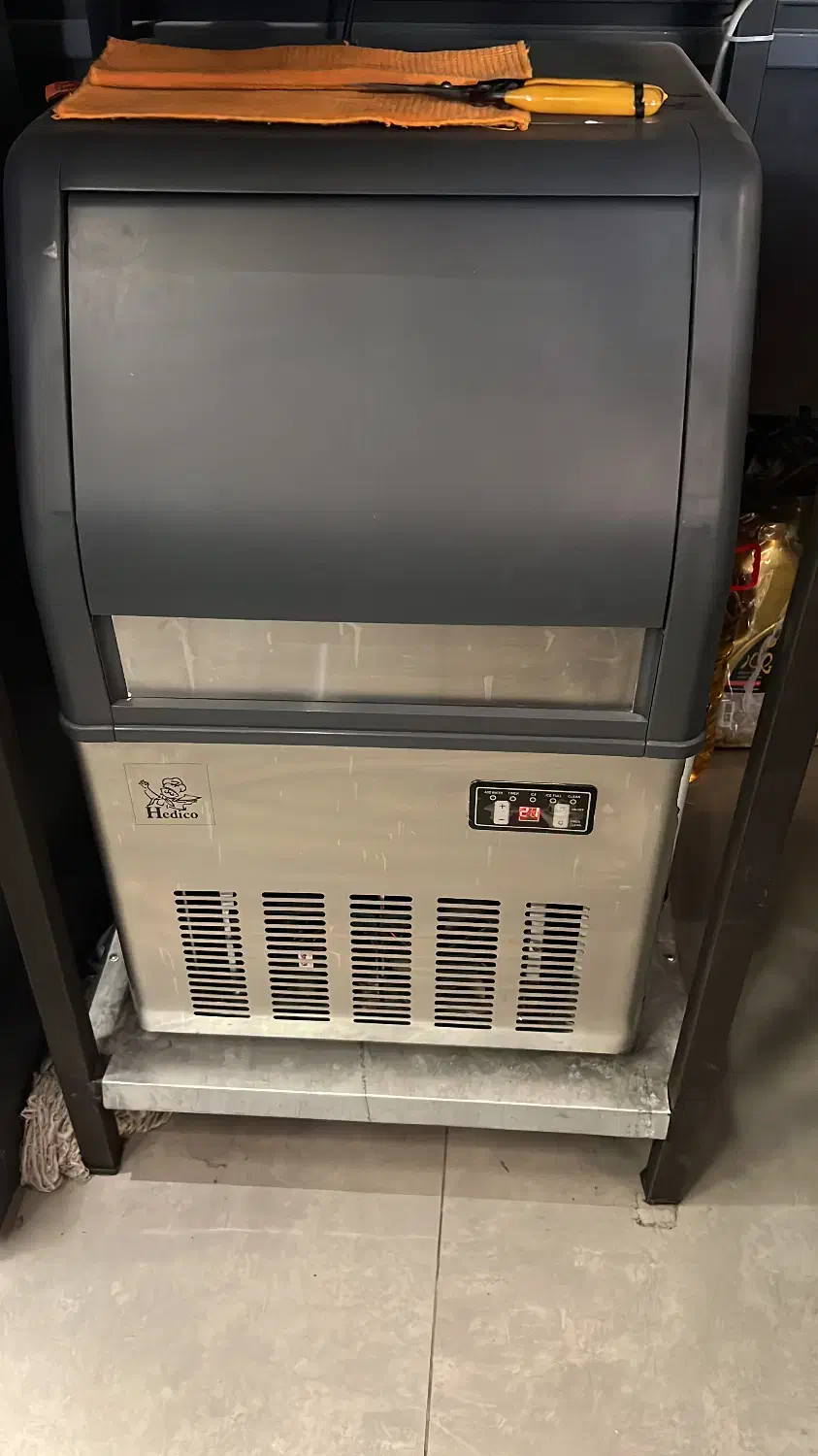 فروش کلی وسایل رستوران|کافیشاپ و رستوران|تهران, شیراز|دیوار