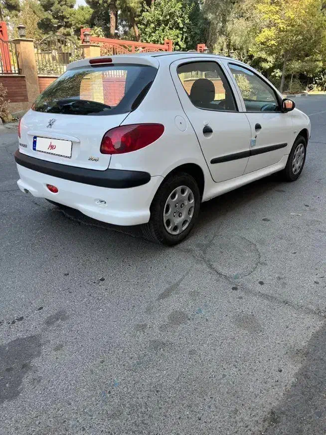 ۲۰۶ تیپ۲ مدل ۴۰۱|خودرو سواری و وانت|تهران, کوی نصر مهرآباد|دیوار