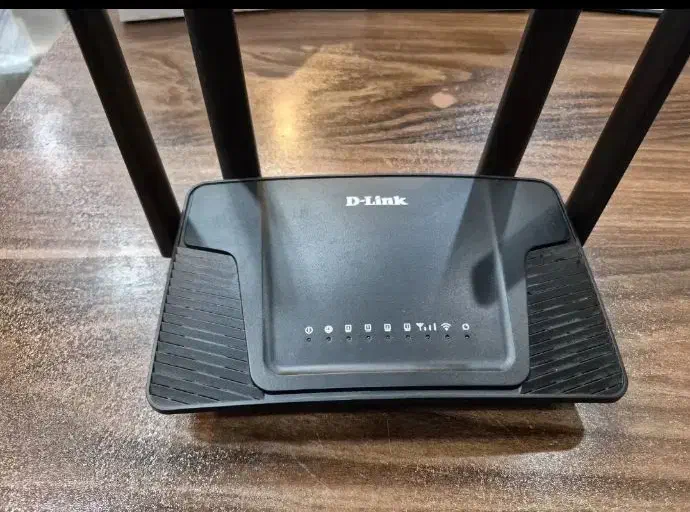 مودم 2سیم کارت خور m960|مودم و تجهیزات شبکه|پرند, فاز ۵|دیوار