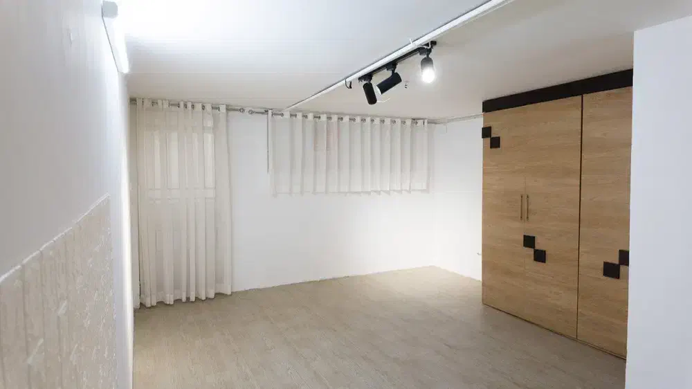 دفتر کار با لوکیشن خوب و درب مستقل|اجارهٔ دفتر کار، اتاق اداری، مطب|مشهد, نیروی هوایی|دیوار