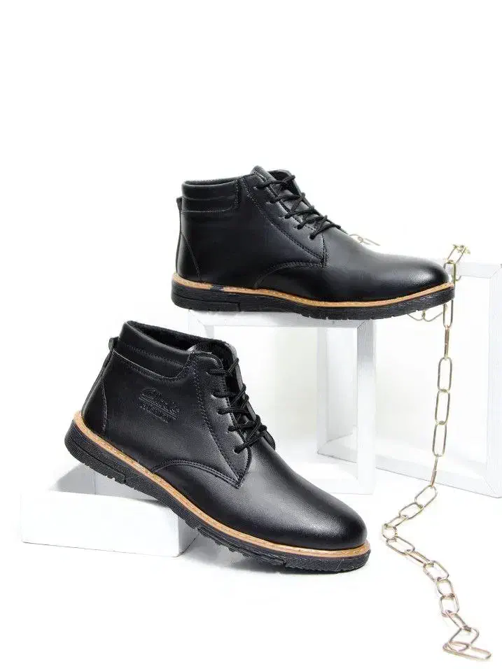 نیم بوت جذاب در دو رنگ متفاوت|کیف، کفش، کمربند|سنندج, |دیوار