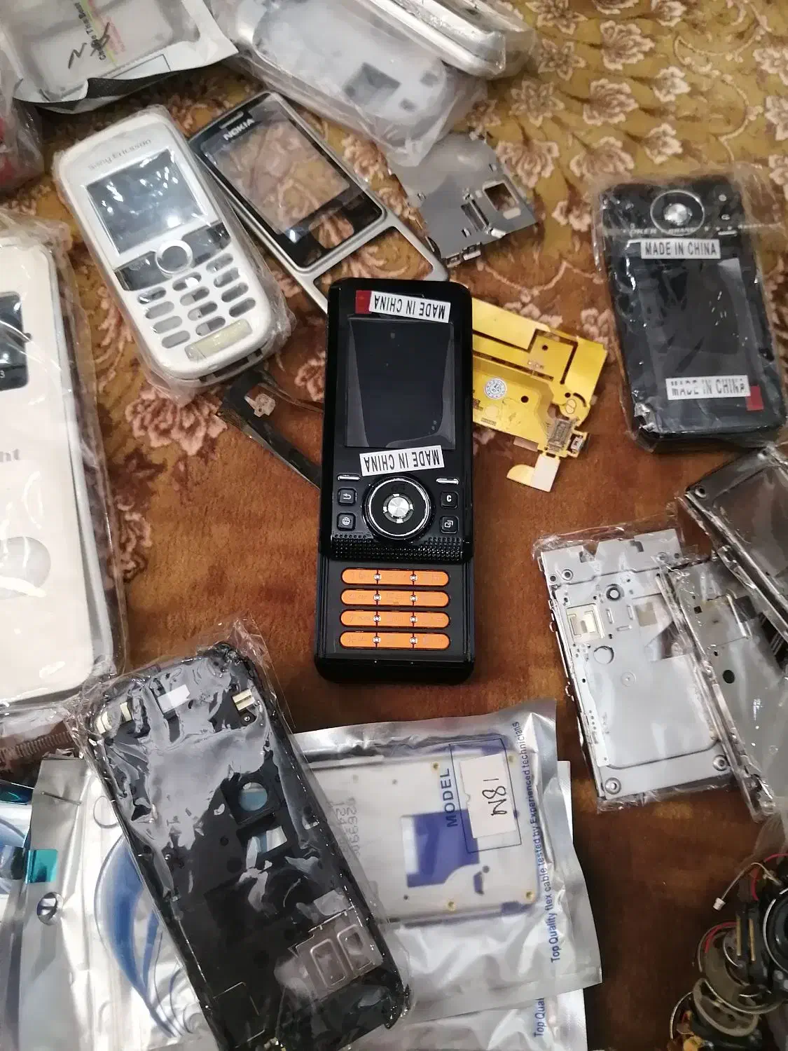 قطعات موبایل|لوازم جانبی موبایل و تبلت|تهران, چوب تراش|دیوار