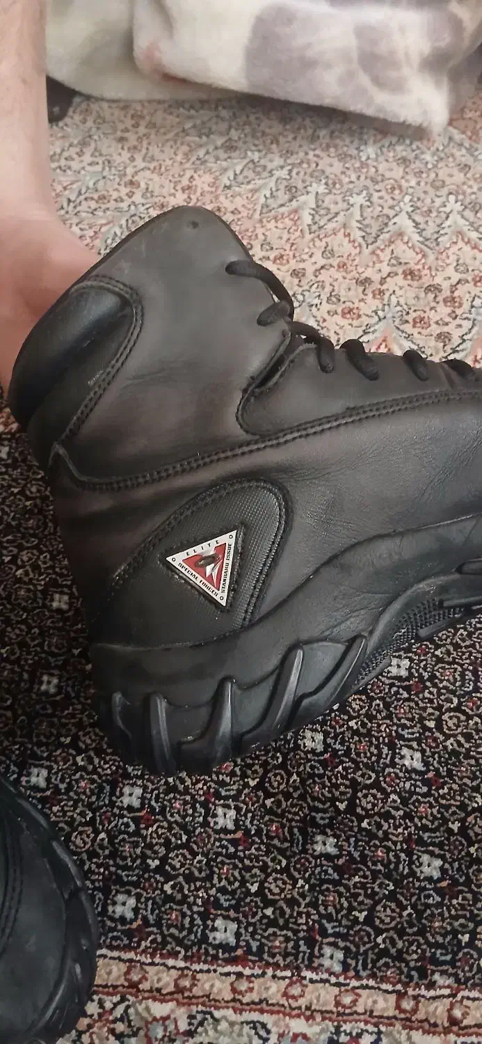 پوتین چرم اصل سایز ۴۲|کوهنوردی و کمپینگ|تهران, هفده شهریور|دیوار