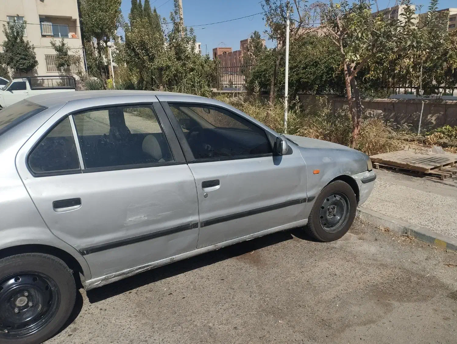 سمند۸۲ درجه یک|خودرو سواری و وانت|پرند, فاز ۵|دیوار