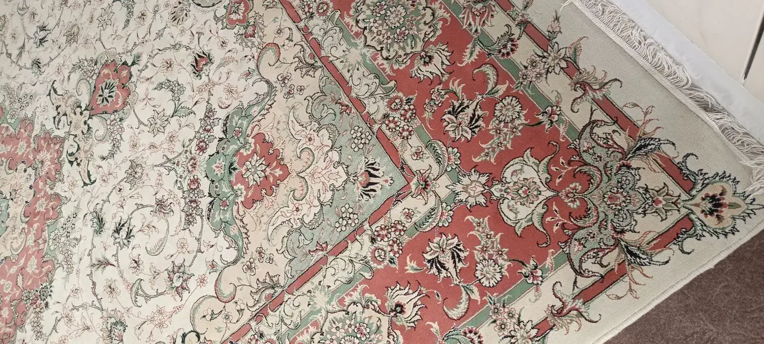 دوتخته فرش ۱۲ متری|فرش|قم, وادی السلام|دیوار