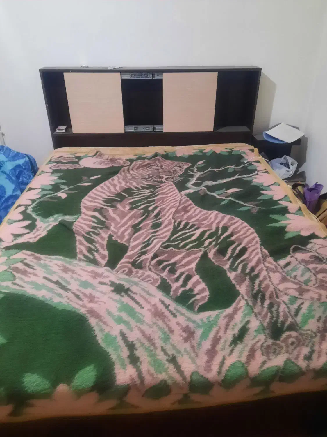 تخت خواب دونفره|تخت و سرویس خواب|سنندج, |دیوار