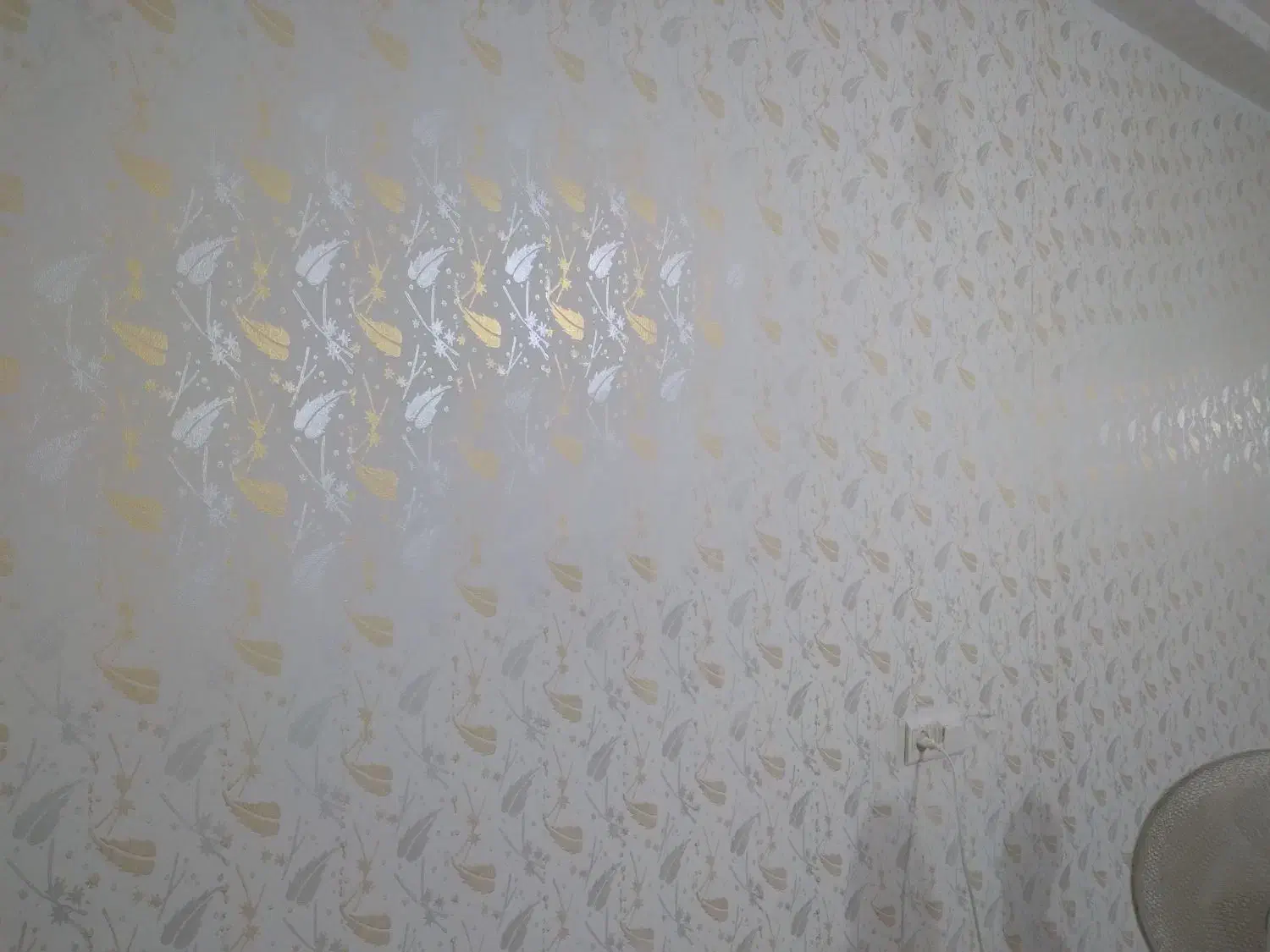 نقاشی منزل وطرح رنگ کاغذ دیواری|خدمات پیشه و مهارت|آستارا, |دیوار