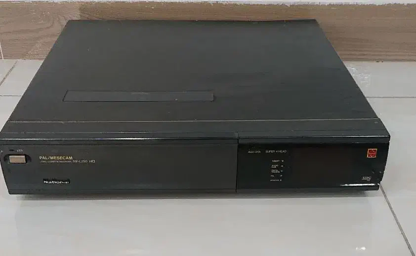 ویدیو ناسیونال L250|پخش‌کننده DVD و ویدیو|گرمدره, |دیوار