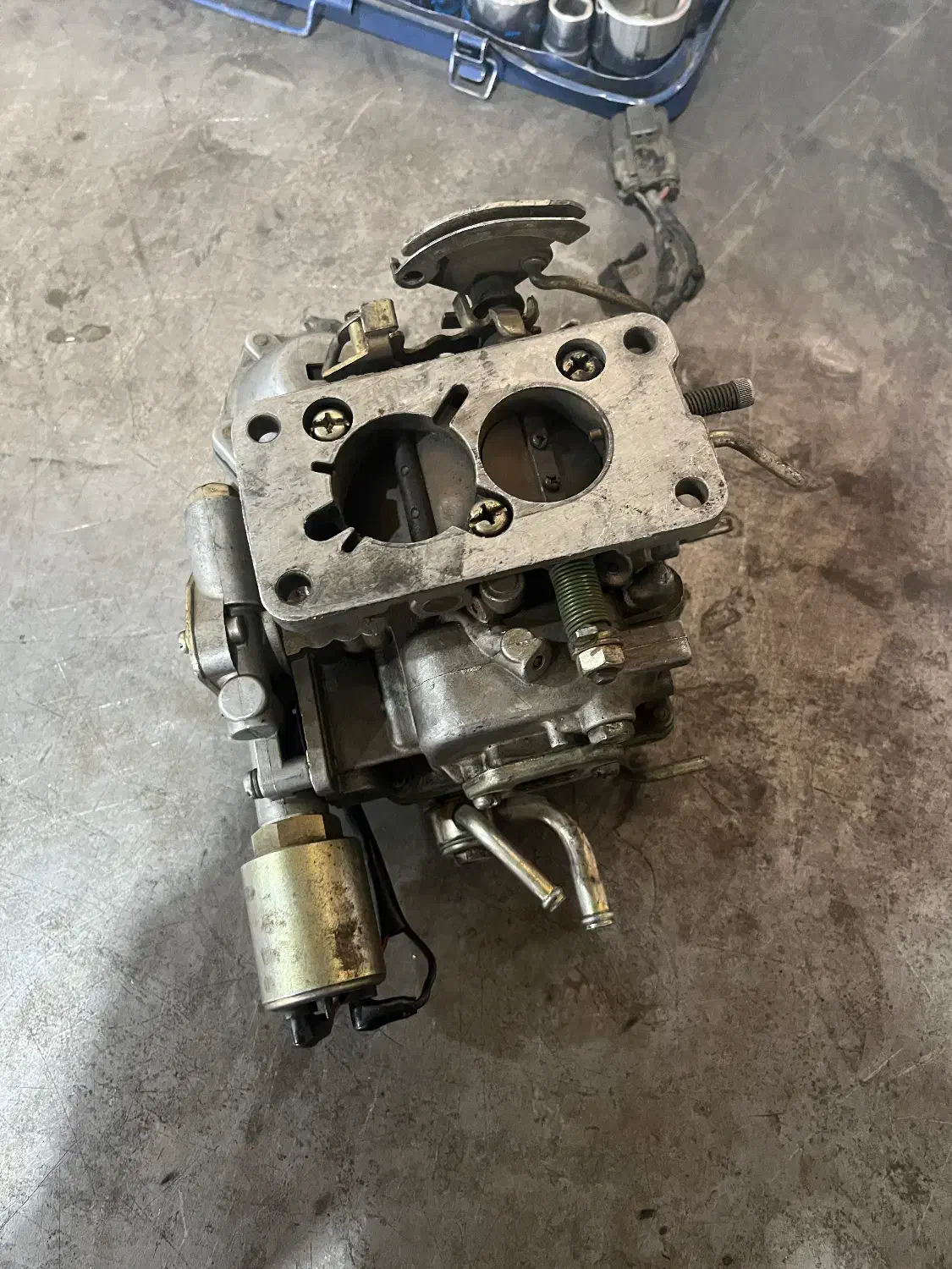 کاربرات تیوتا|قطعات یدکی و لوازم جانبی|محمدشهر, محمدشهر|دیوار