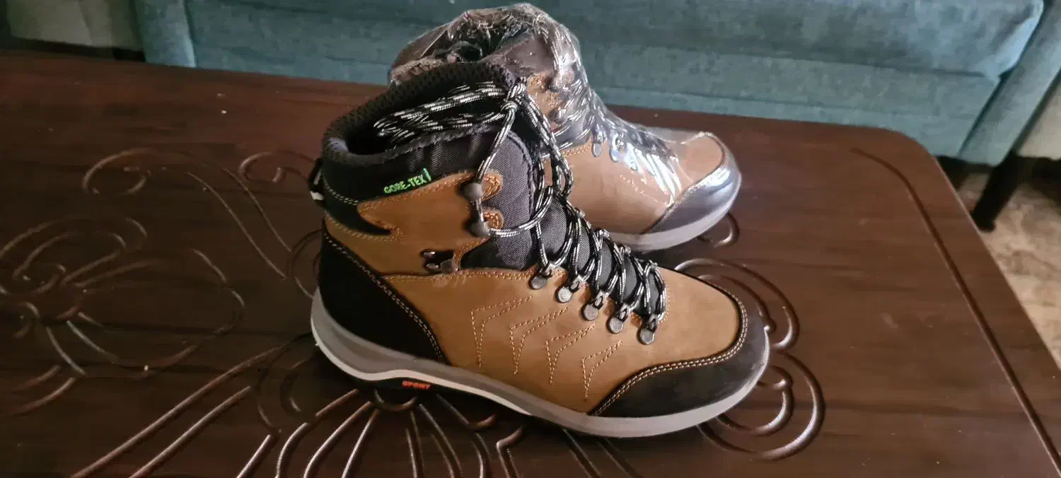 کفش مناسب طبیعت گردی|کوهنوردی و کمپینگ|تهران, آشتیانی|دیوار