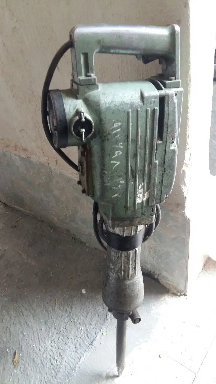 هیلتی|ابزارآلات|قرچک, مهدیه|دیوار