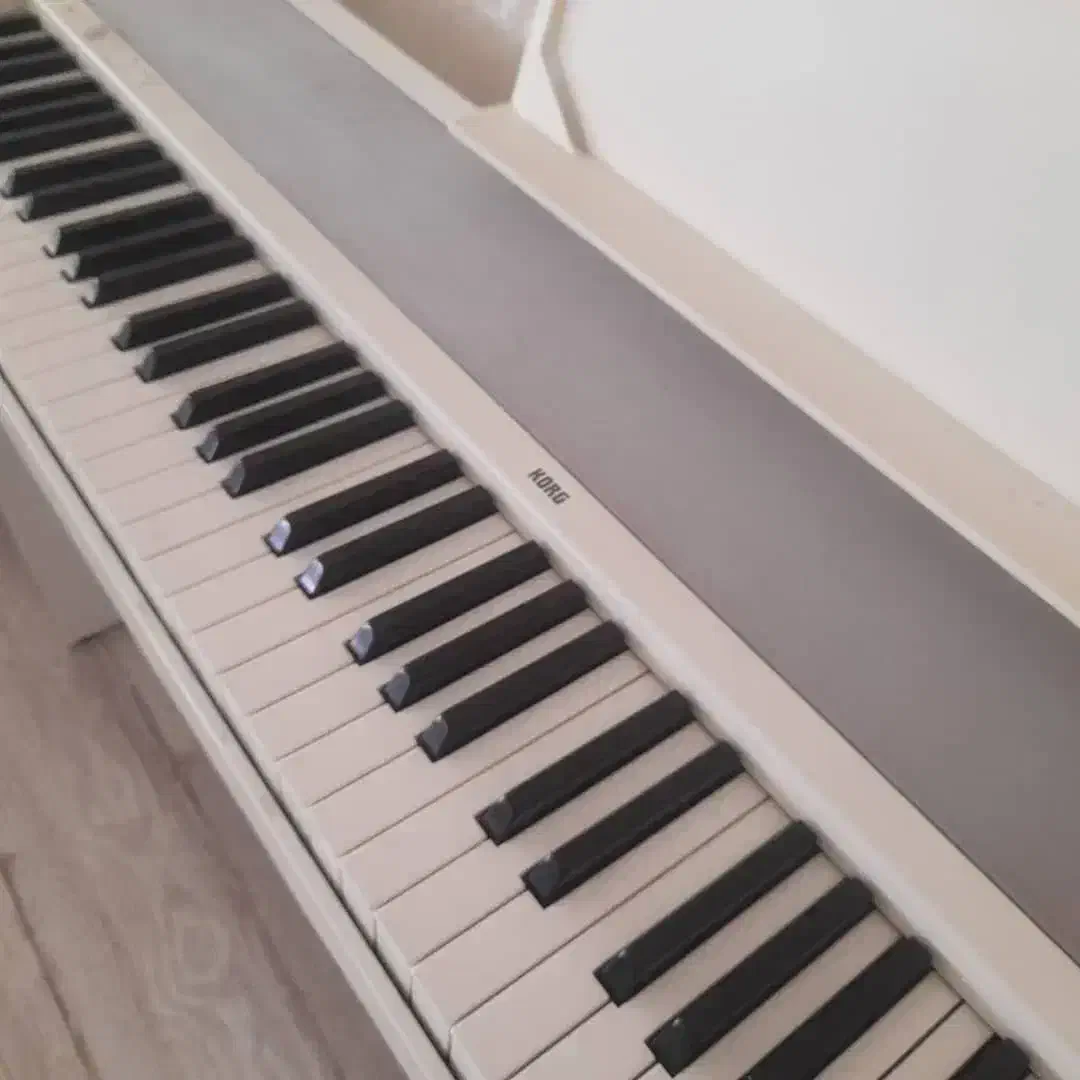 پیانو korg b1|پیانو، کیبورد، آکاردئون|خرم‌آباد, |دیوار