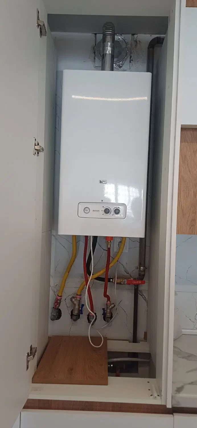 نیازمند شاگرد برای کار لوله کشی|خدمات پیشه و مهارت|همدان, |دیوار