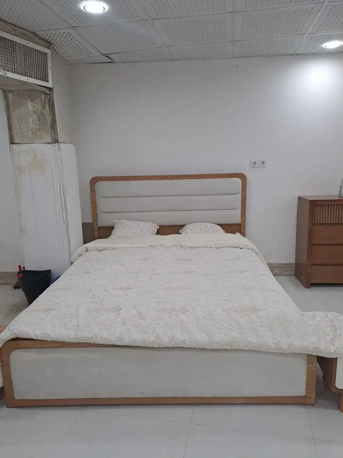 سرویس خواب مدل ساژین|تخت و سرویس خواب|شاهین دژ, |دیوار