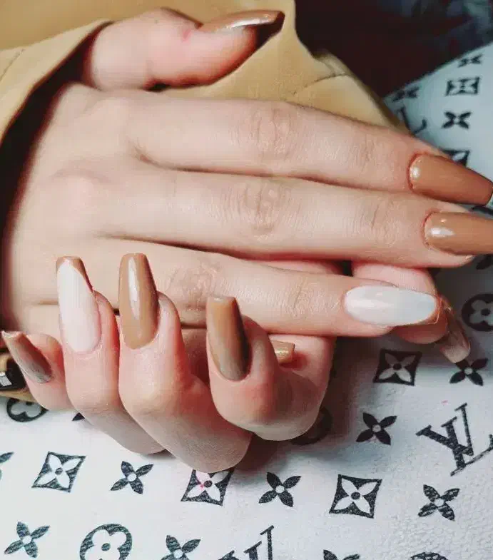 خدمات کاشت ناخن و..|خدمات آرایشگری و زیبایی|زرند, |دیوار