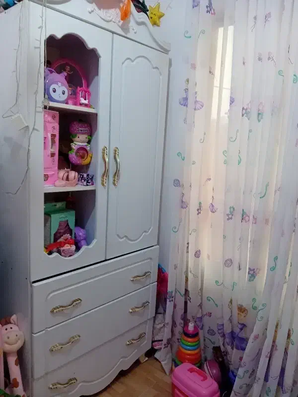 تخت وکمدکودک|اسباب و اثاث بچه|فومن, |دیوار