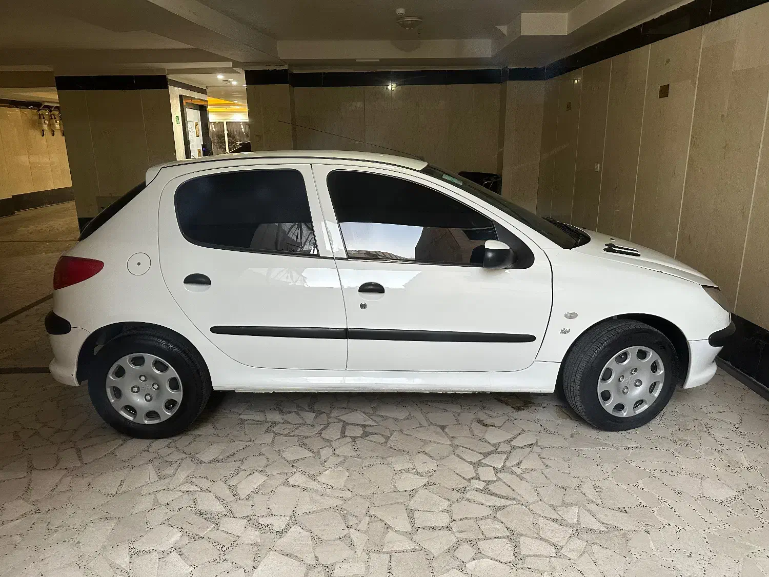 ۲۰۶تیپ ۵مدل ۹۲|خودرو سواری و وانت|مشکین‌دشت, |دیوار