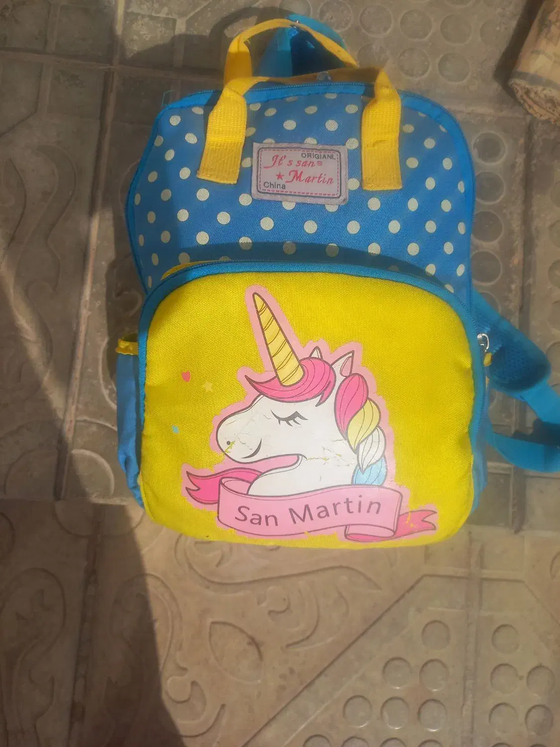 کیف مدرسه درحدنو|کیف، کفش، کمربند|مشهد, شهرک مهرگان|دیوار