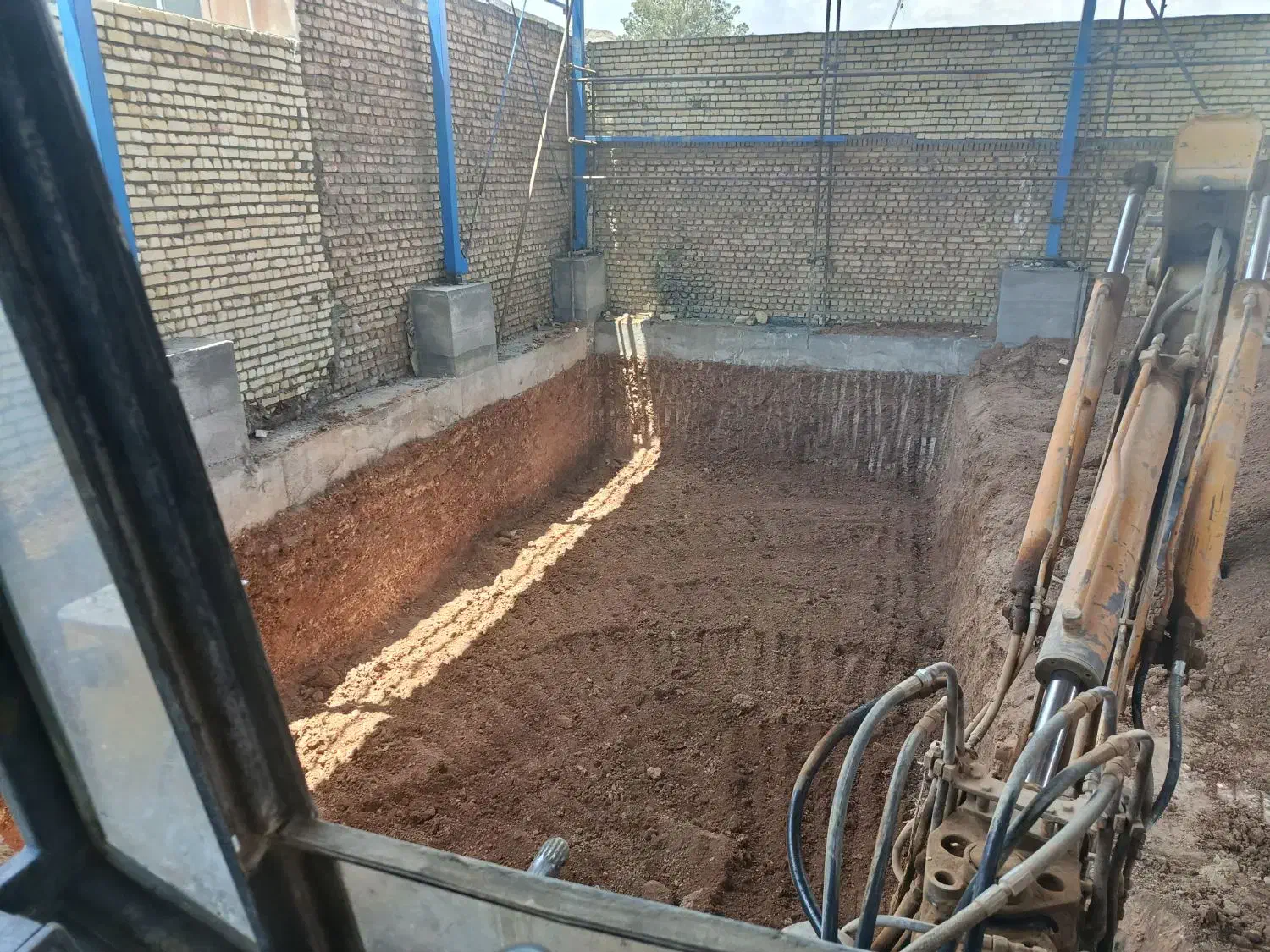 بیل بکهو دو دیفرانسیل|خدمات حمل و نقل|شاهینشهر, شهرک صنعتی مورچه خورت|دیوار