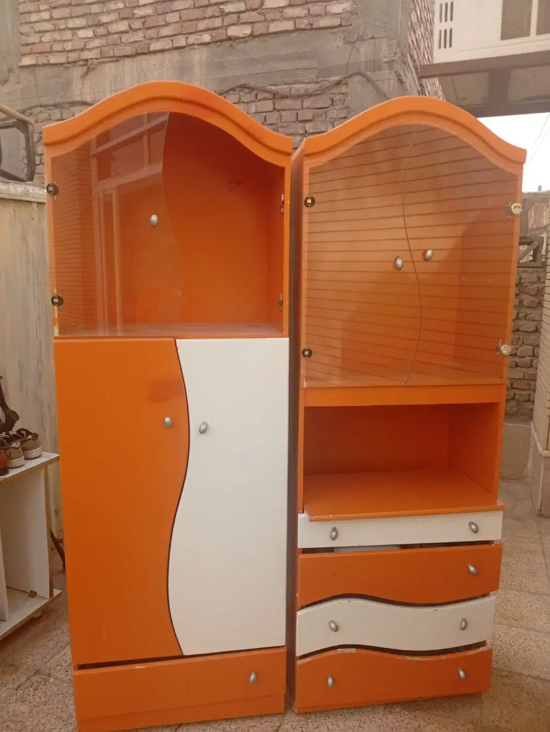 فروش یک جفت کمد لباس و لوازم|جاکفشی، کمد، دراور|بم, |دیوار