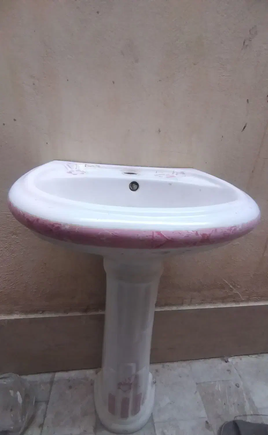 روشویی|لوازم سرویس بهداشتی|ازنا, |دیوار