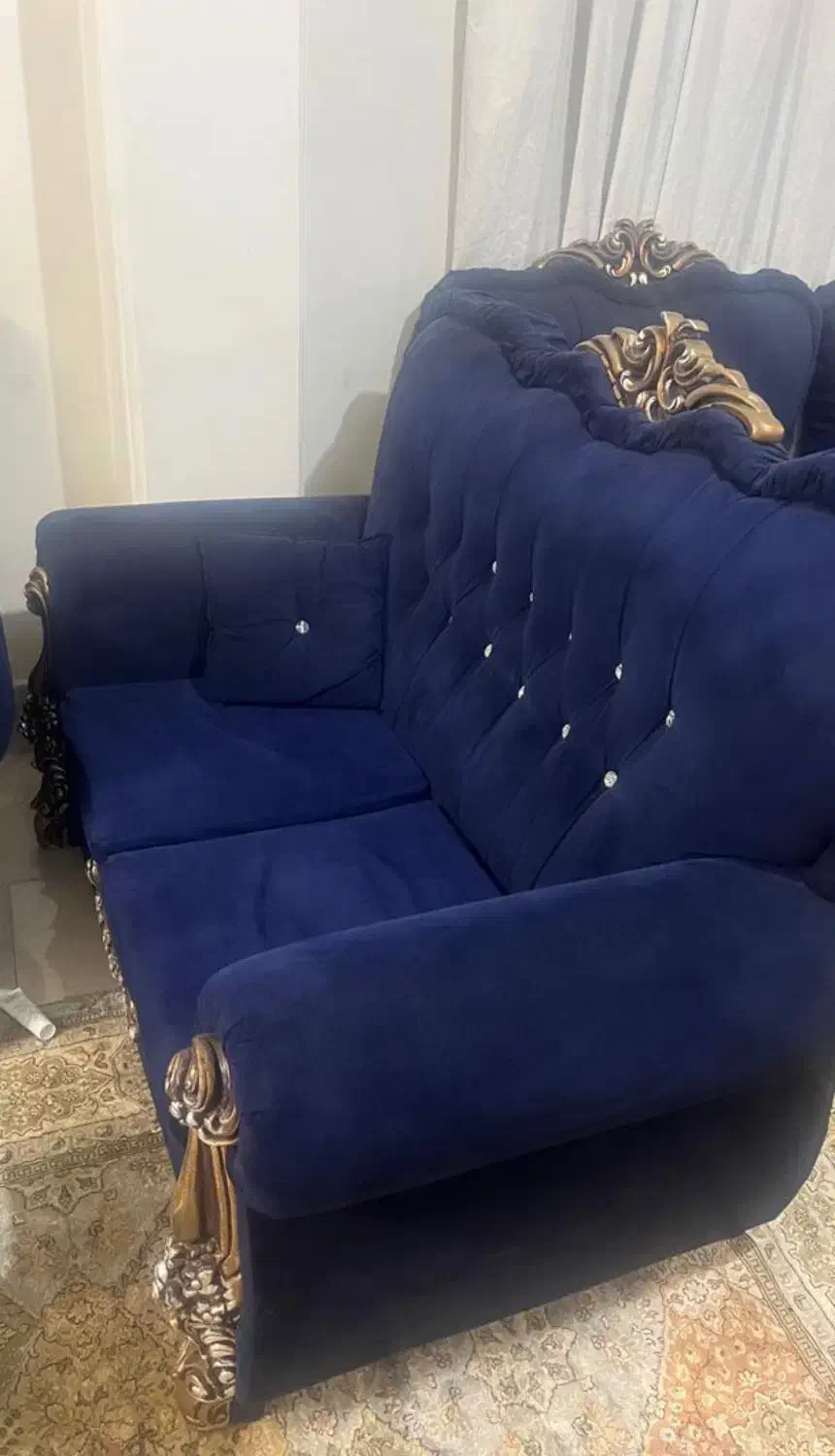 مبل سلطنتی در حد نو تمیز|مبلمان خانگی و میز عسلی|تهران, راه آهن|دیوار