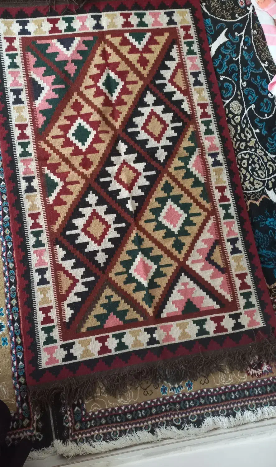 گلیم۳/۶۰۰/۰۰۰تومان|گلیم، جاجیم، گبه|یاسوج, |دیوار