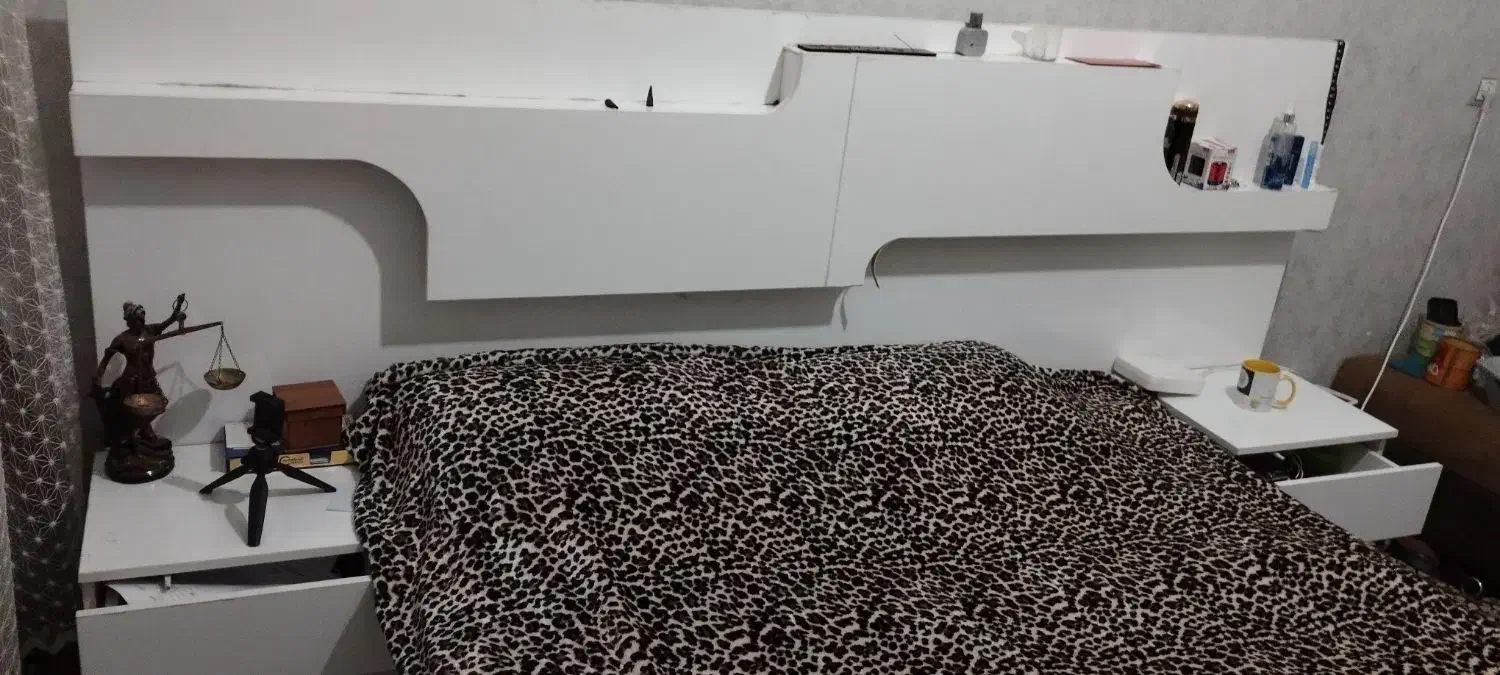 تخت و کمد دونفره|تخت و سرویس خواب|مرودشت, استادیوم|دیوار