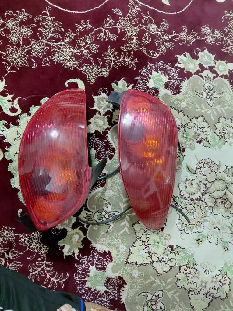 خطر عقب ماشین 206|قطعات یدکی و لوازم جانبی|کاشان, سرپله جدید|دیوار