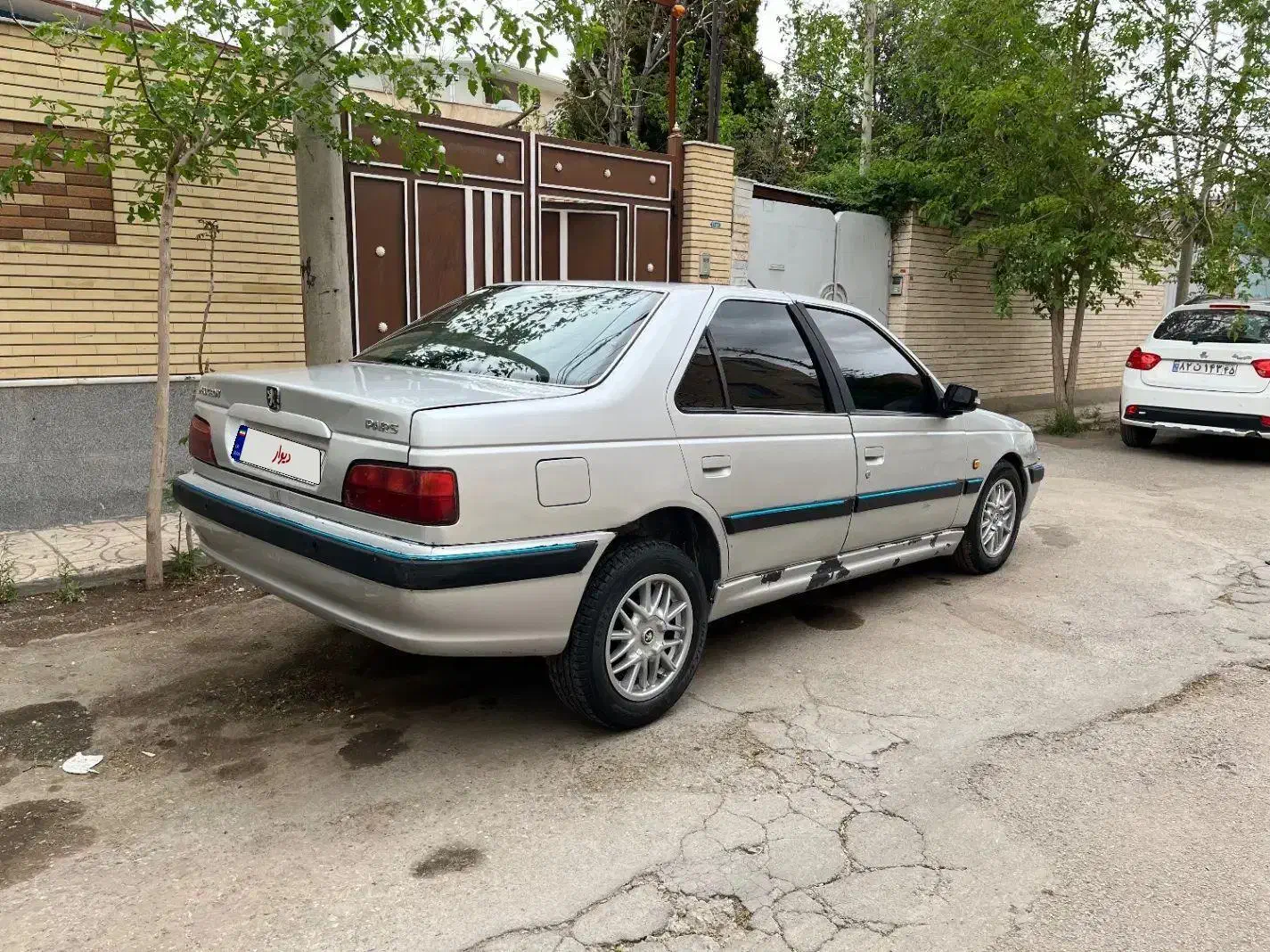 پژو پارس مدل ۸۷|خودرو سواری و وانت|کرمان, |دیوار