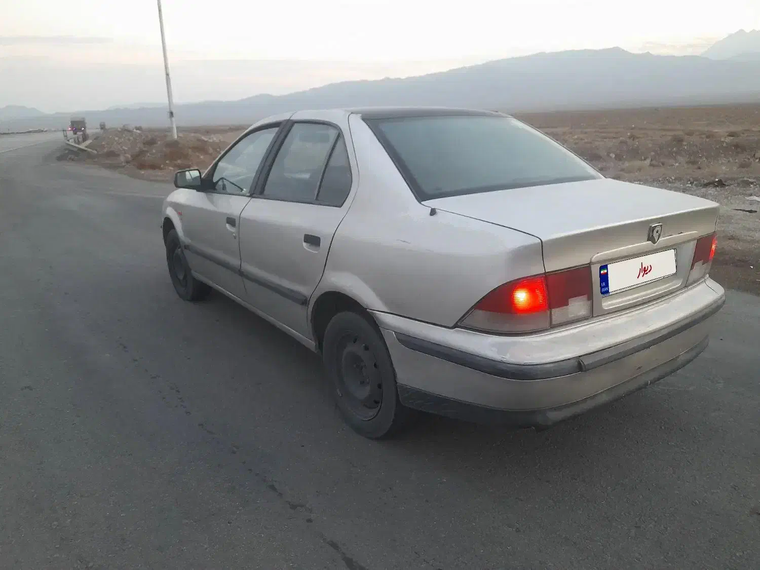 سمند مدل ۸۲ نقره ای|خودرو سواری و وانت|شاهین‌شهر, ۹ دی|دیوار