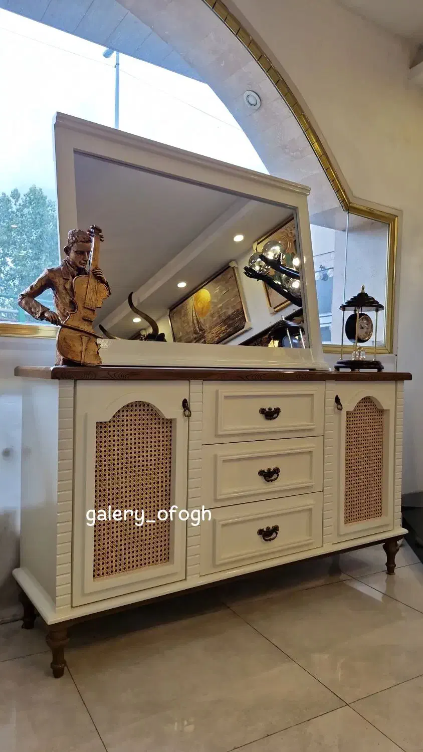 فروش کنسول میز تلویزیون مدل ماهان|بوفه، ویترین، کنسول|رشت, استقامت ۱|دیوار