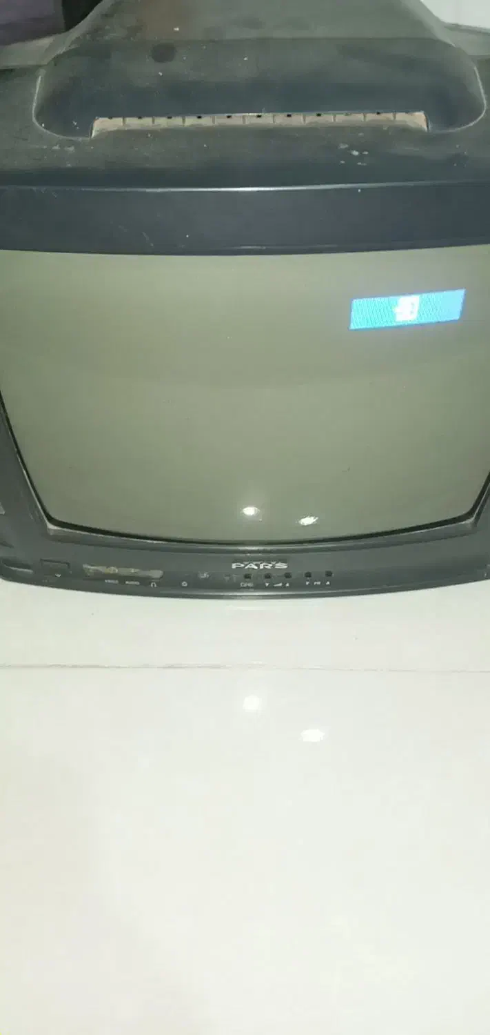 تلوزیون ۱۴ اینچ دارای دو ورودی سالم وکم کار|تلویزیون و پروژکتور|تنکابن, |دیوار