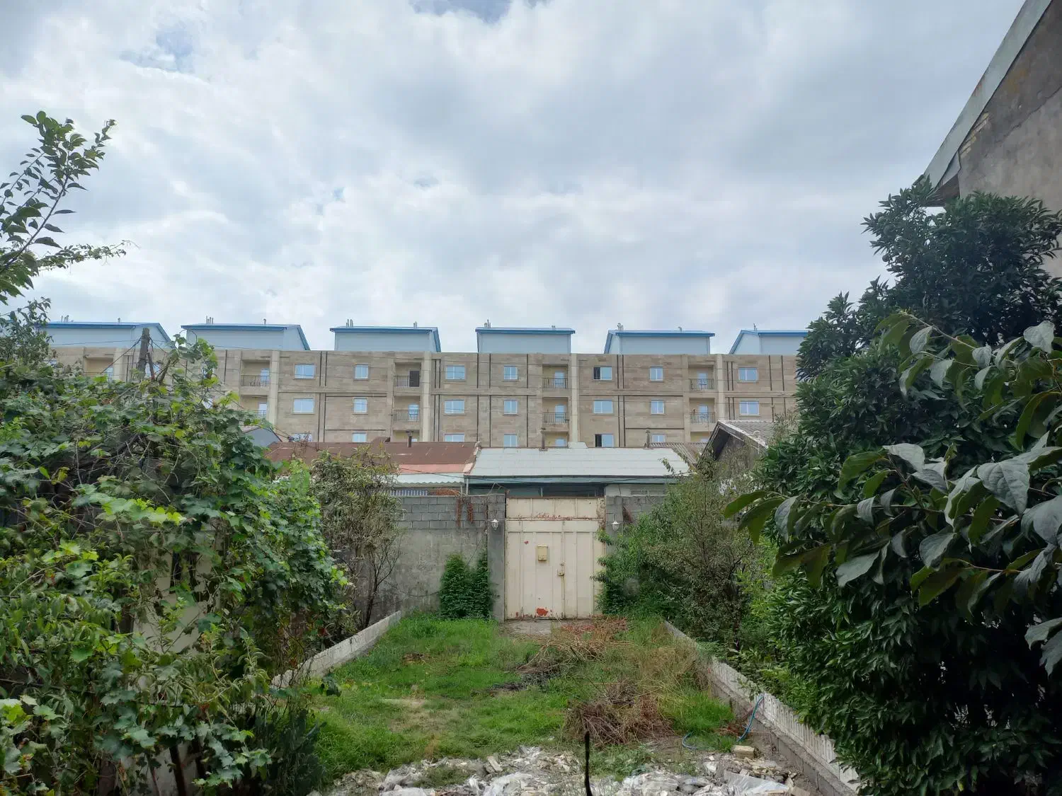 اجاره  باغ ویلای زیبا و چشم نواز|اجارهٔ خانه و ویلا|بندر انزلی, مسکن مهر|دیوار