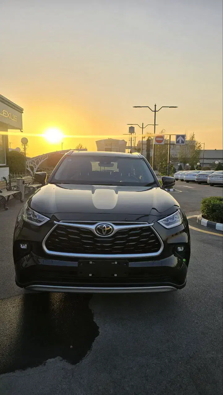 تویوتا هایلندر هیبرید/2025/فول اپشن/جفت دِف موحود|خودرو سواری و وانت|تهران, صادقیه|دیوار