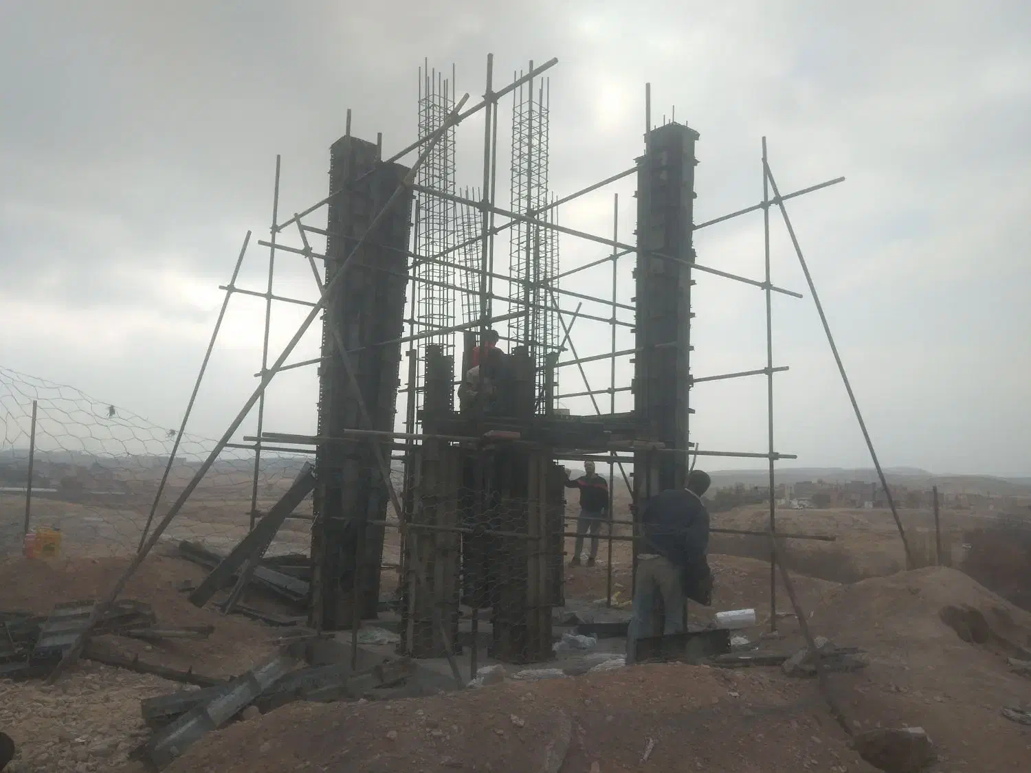 اجرای آرماتور بندی و قالب بندی|خدمات پیشه و مهارت|بجنورد, |دیوار