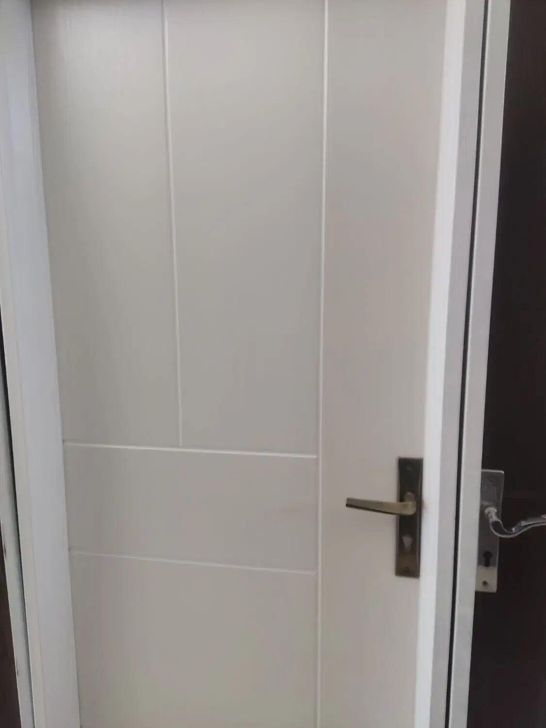 ساخت و نصب انواع دربهای ضدسرقت و پنجره دوجداره|خدمات پیشه و مهارت|نورآباد, |دیوار