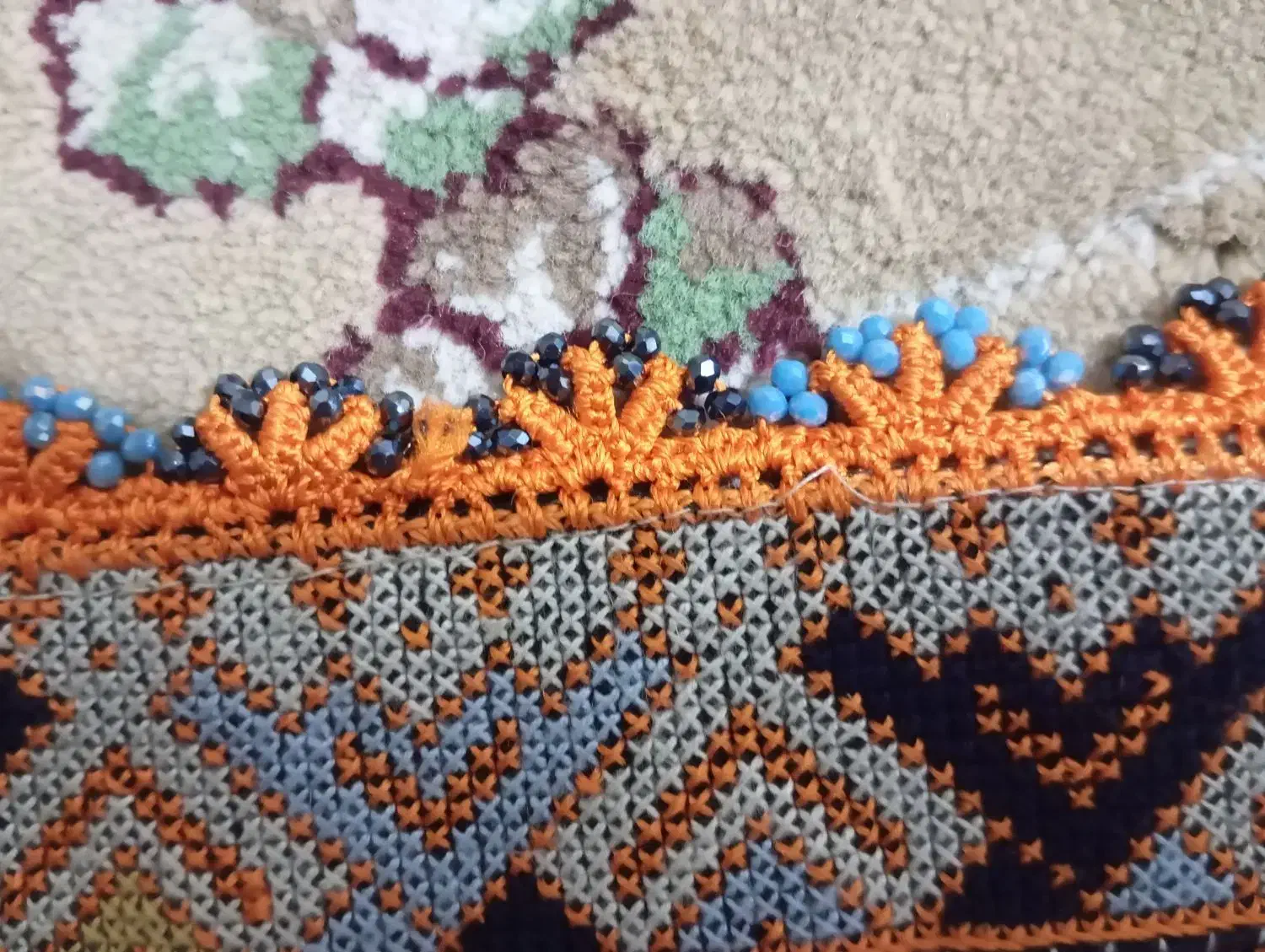 کوریشی چادر وروسری|لباس|خاش, |دیوار