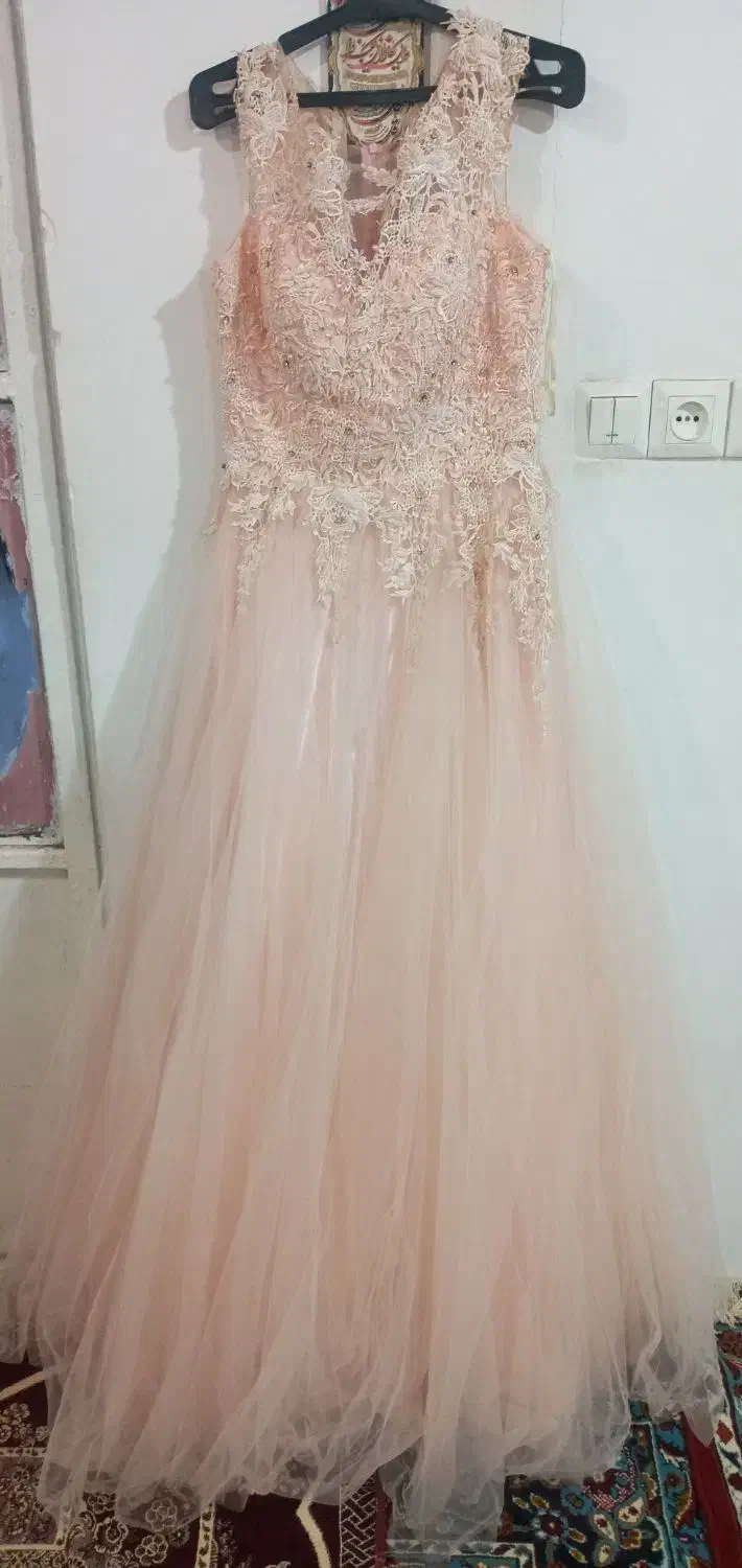 لباس مجلسی|لباس|نهاوند, |دیوار