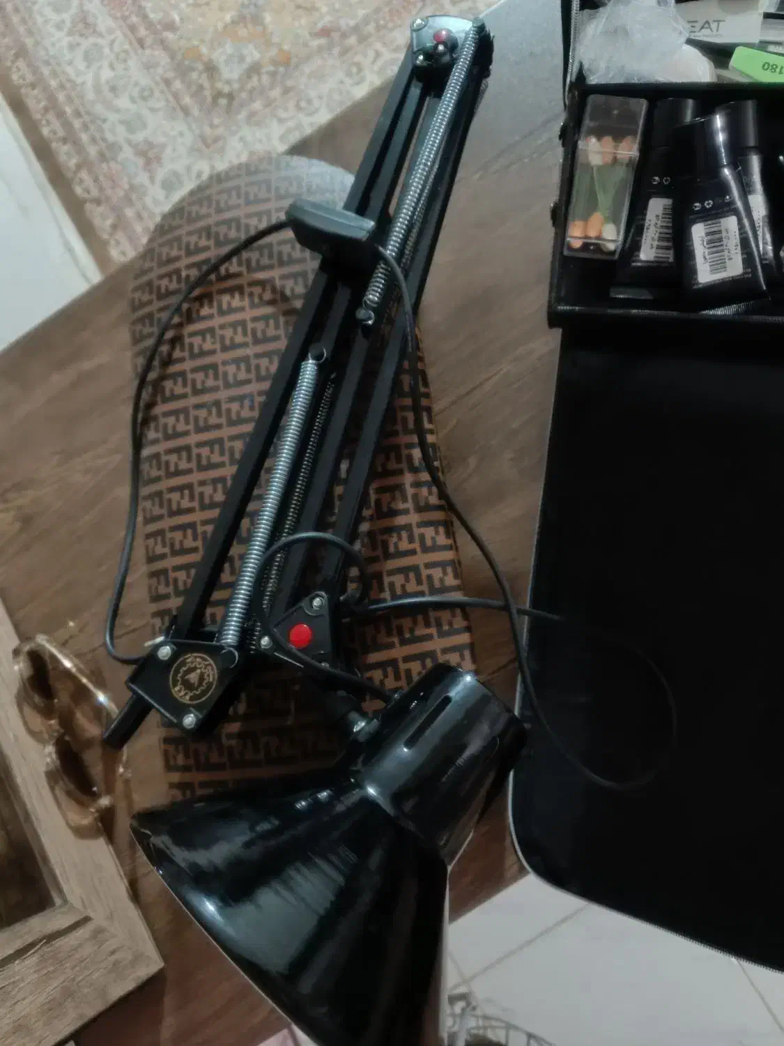 پکیج کامل ابزار کاشت ناخن تمیز و سالم|آرایشگاه و سالنهای زیبایی|محمدیه-قزوین, |دیوار