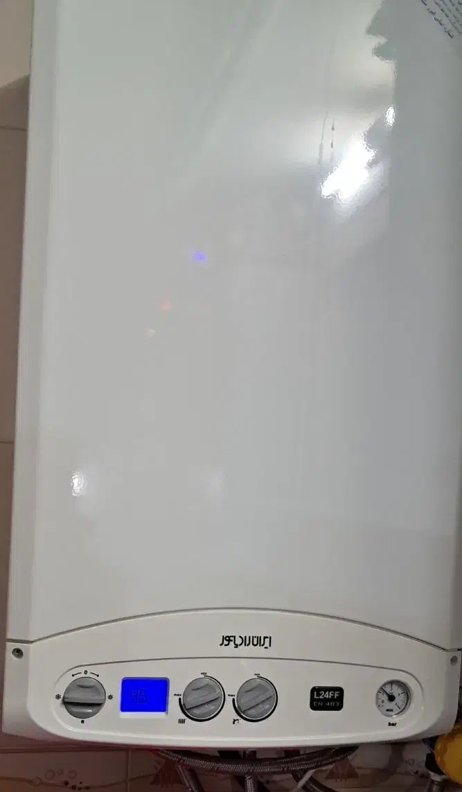 پکیج کار|آبگرمکن، پکیج، شوفاژ|ملایر, |دیوار