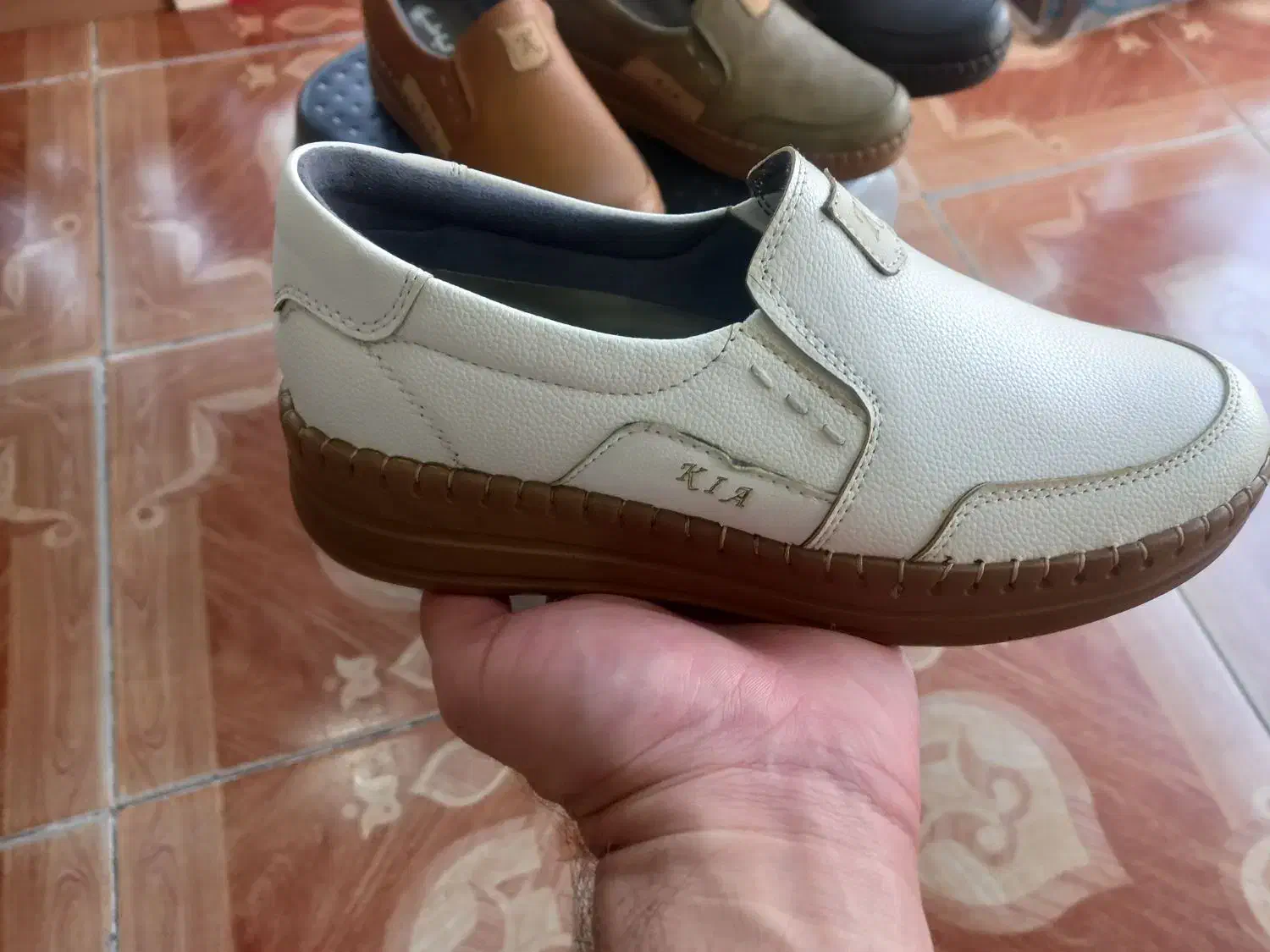 کفش زنانه|کیف، کفش، کمربند|رشت, کوی فکوری|دیوار