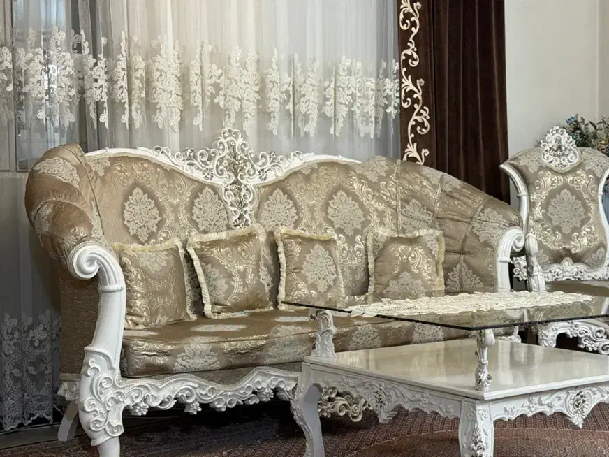 مبل ۹ نفره|مبلمان خانگی و میز عسلی|قرچک, شهرک طلائیه|دیوار