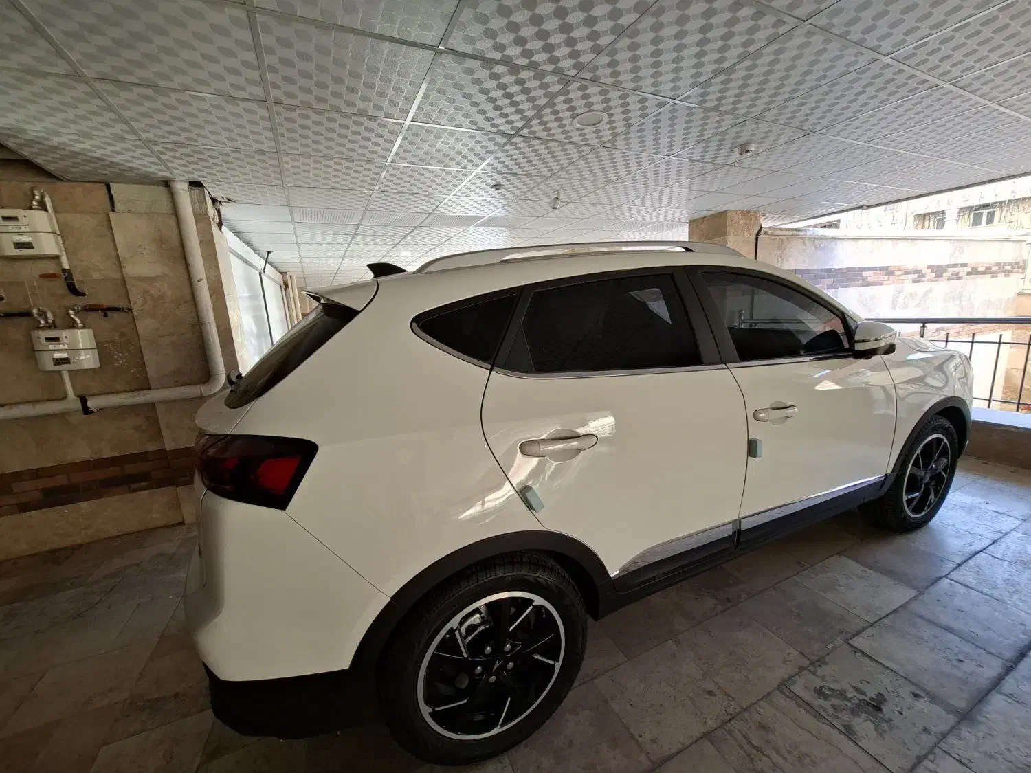 فروش کی ام سی x5 مدل۱۴۰۴تحویل خرداد|خودرو سواری و وانت|قم, سراجه (۱۵ خرداد)|دیوار