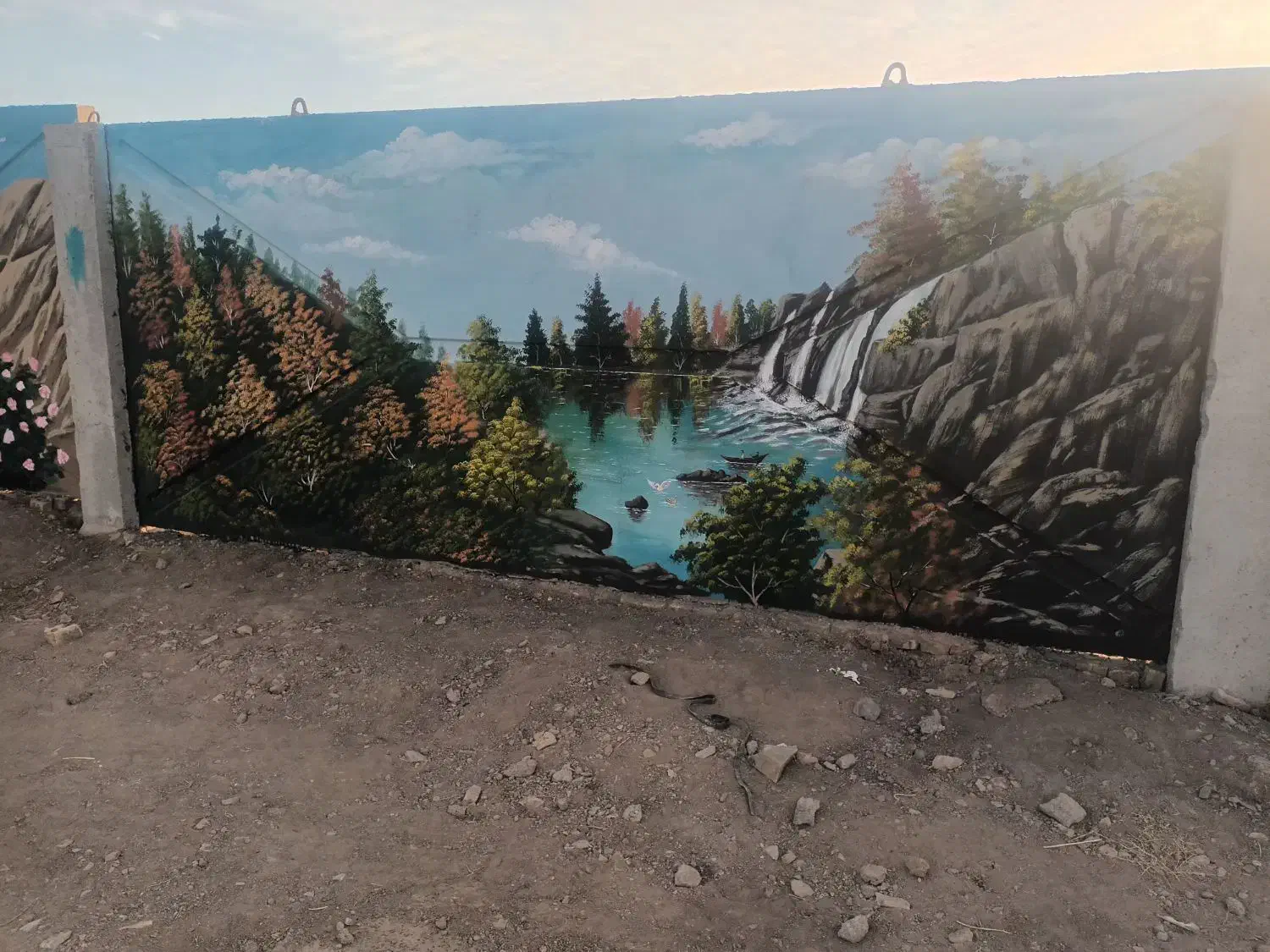 نقاشی روی دیوار|خدمات پیشه و مهارت|سبزوار, توحیدشهر|دیوار